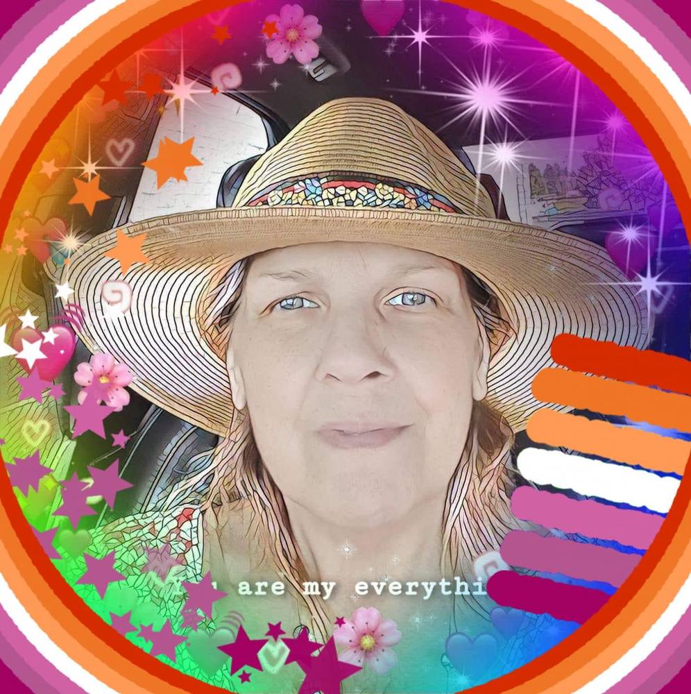 Meet your Posher, Lori